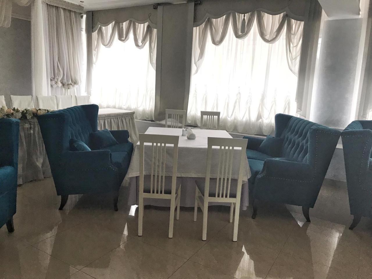 Yunist Hotell Ivano-Frankivsk Eksteriør bilde